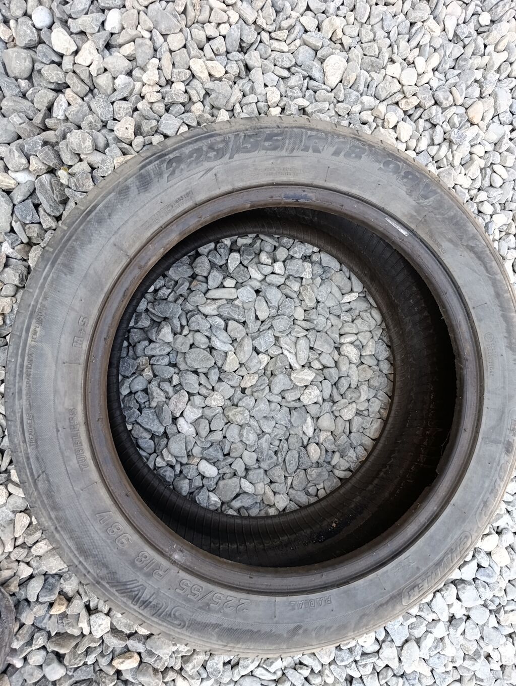 Avtomobil şini - Ölçü: 225/55 R18 98V - Tip: Radial, tubeless — Təkərlər, Xaçmaz