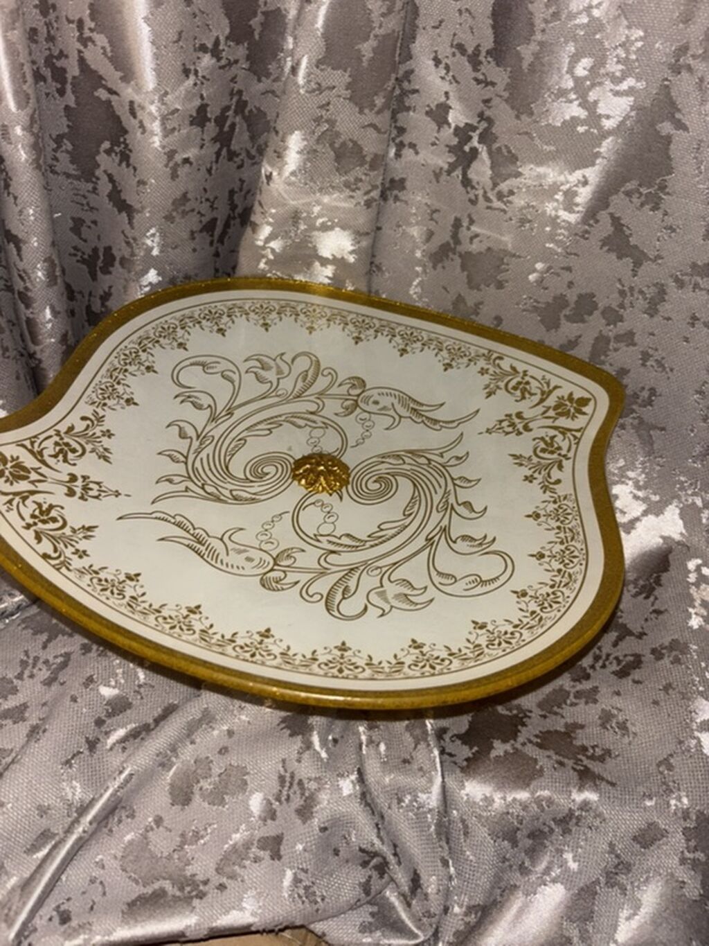 Tort və şiriniyyat qabı, rəng - Qızılı, Metal — Mallar, Bakı (5)