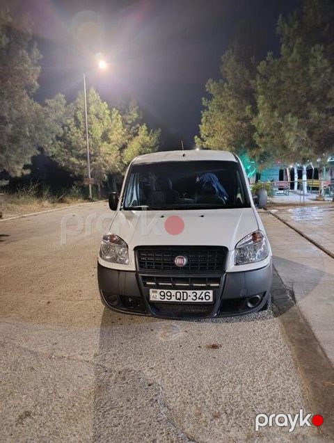 Fiat Doblo, 1.3 L, 2012 il, 85 000 km