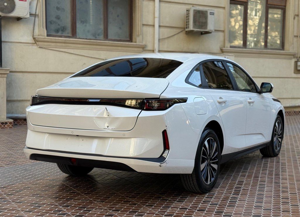 Changan Qiyuan A05, 1.5 L, 18.99 kWh, 2025 il, 21 000 km — Avtomobillər, Bakı (4)