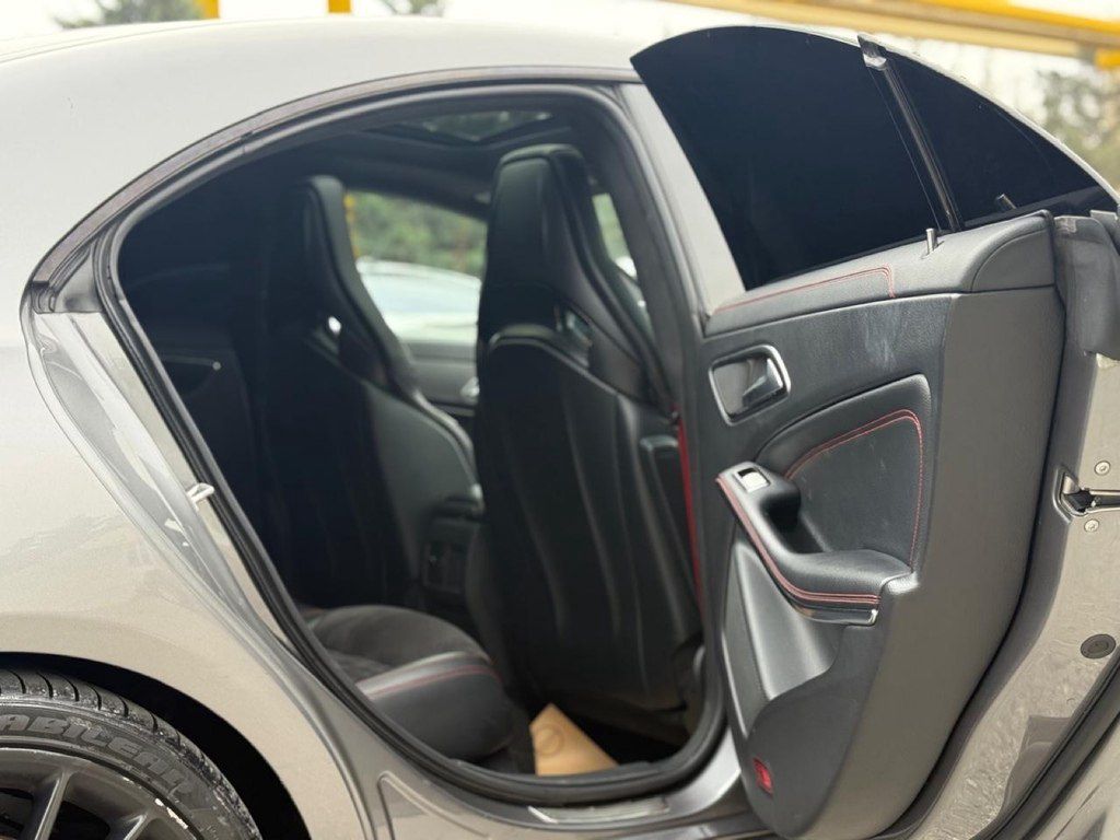 Mercedes CLA 45 AMG 4MATIC, 2.0 L, 2014 il, 207 000 km — Avtomobillər, Bakı (10)