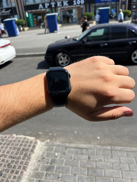 Apple Watch Series 9 Aluminum Midnight 45mm — Bakı