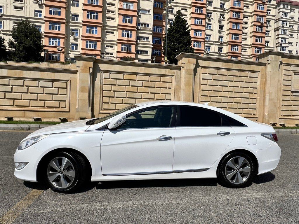 Hyundai Sonata, 2.0 L, 1.4 kWh, 2011 il, 129 000 km — Avtomobillər, Bakı (9)