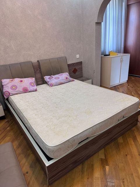 İşlənmiş, İkinəfərlik çarpayı, Matras ilə, Siyirməsiz — Bakı