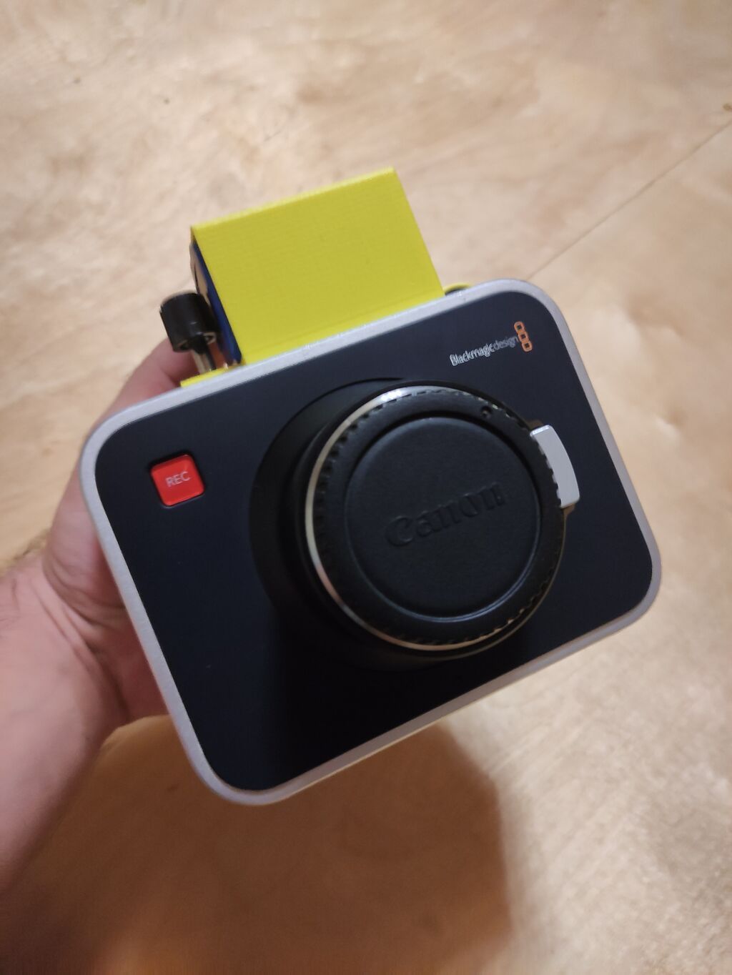 Blackmagic Cinema Camera 2.5k (EF mount) Helios 44m2 linza — Elektronika, Bakı (4)