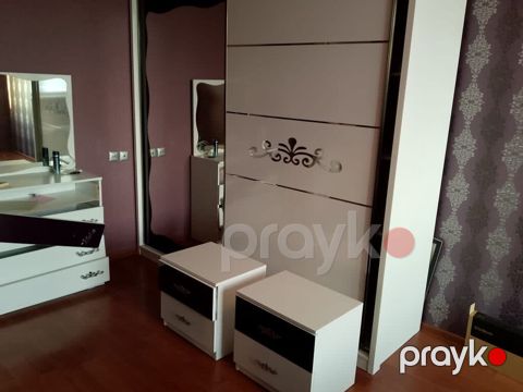 *230azn* Dolab və 2 ədəd tumba satılır.Unvan Təhsil nazirliyinin