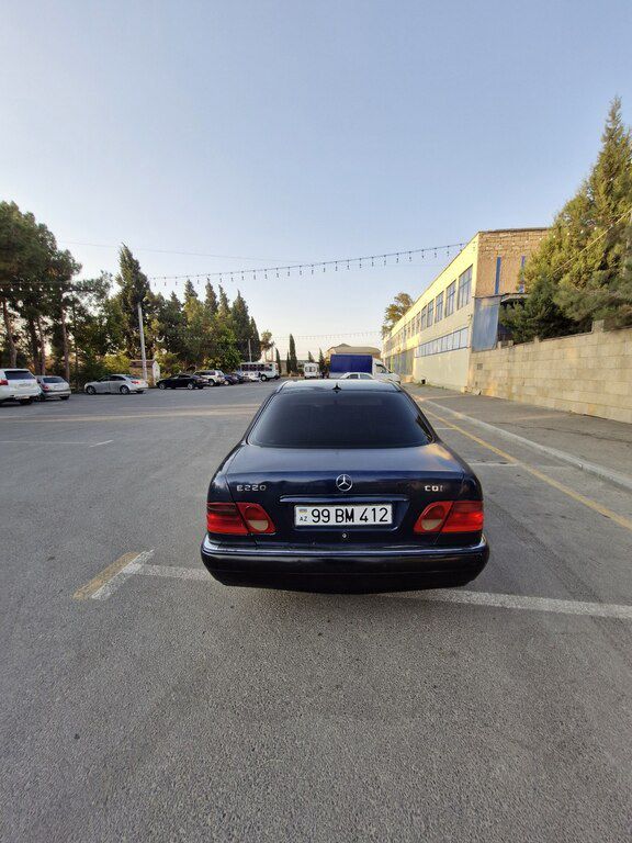 Mercedes E 220, 2.2 L, 1999 il, 353 000 km — Avtomobillər, Şirvan (11)