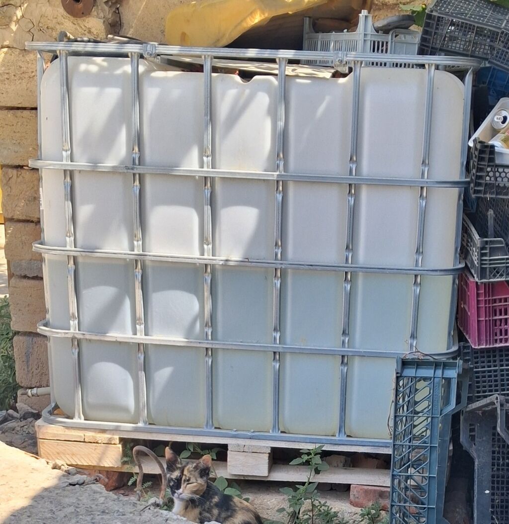 Bak, Plastik, 1000 l l, İşlənmiş, Ünvandan götürmə — Mallar, Şirvan (2)