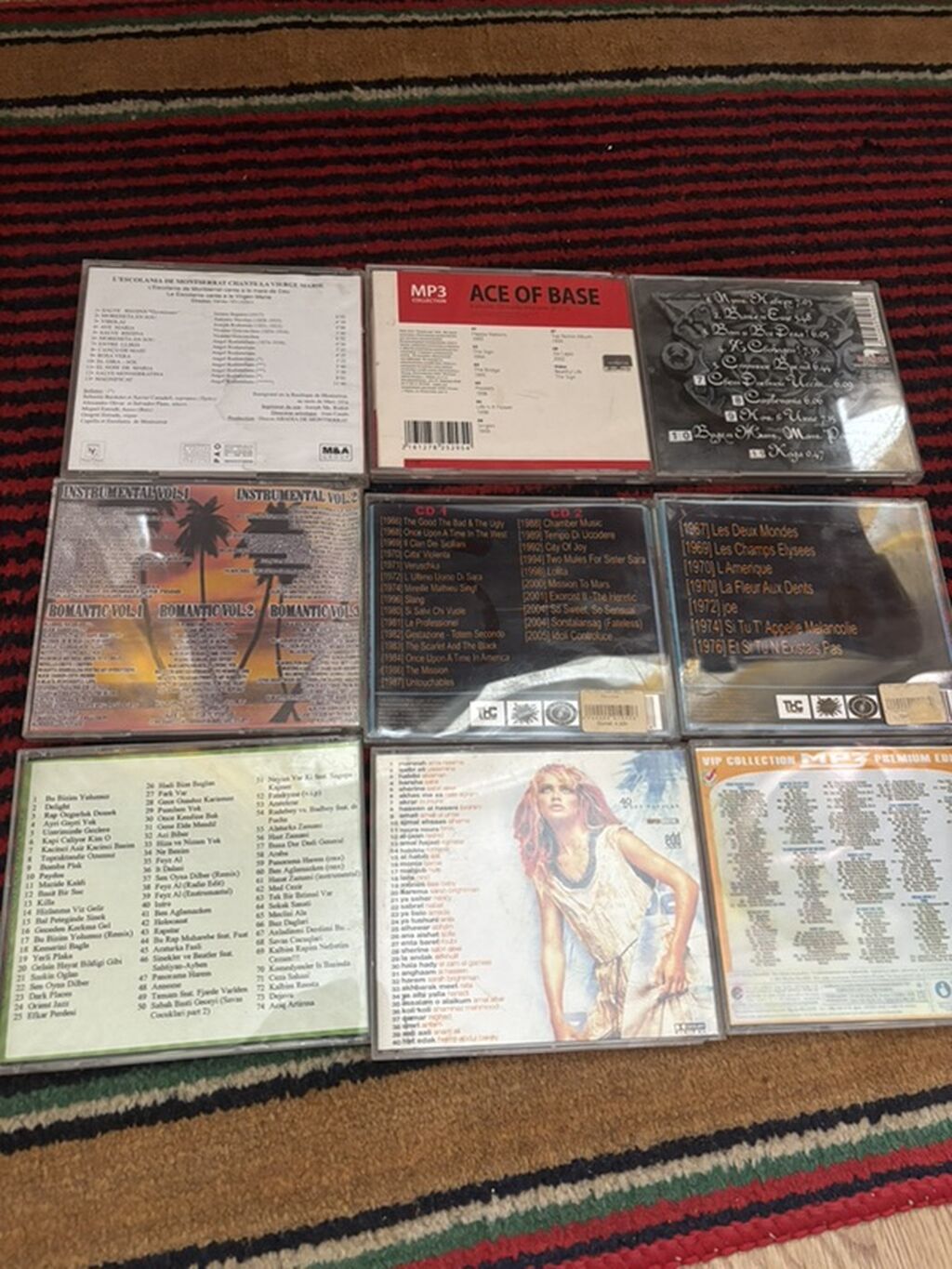 Kompakt-disk (CD) kolleksiyası – müxtəlif ifaçıların albom və toplusu — Mallar, Bakı (2)