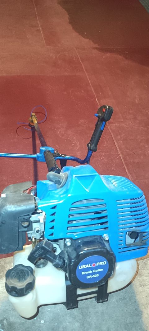 Ural Pro UR-520 benzinli otbiçən/çalı kəsən Təzə almışam 320 manata — Digah