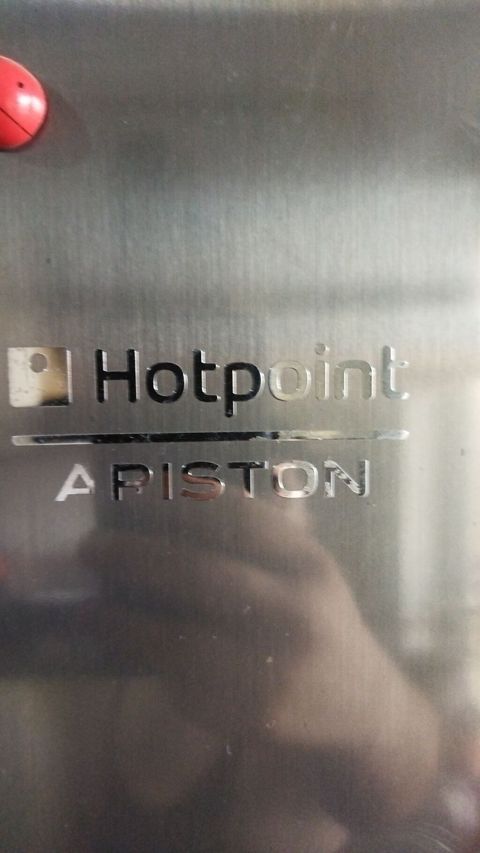 İşlənmiş 2 qapılı Hotpoint Ariston Soyuducu Satılır, rəng - Gümüşü — Bakı