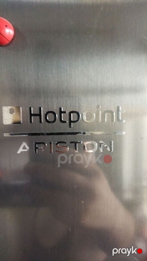 İşlənmiş 2 qapılı Hotpoint Ariston Soyuducu Satılır, rəng - Gümüşü