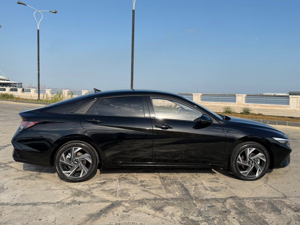 Hyundai Elantra, 1.4 L, 2026 il, 4 880 km — Avtomobillər, Bakı (3)