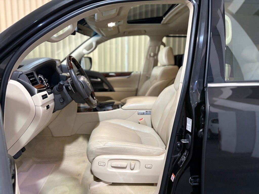 Lexus LX 570, 5.7 L, 2016 il, 170 717 km — Avtomobillər, Bakı (5)