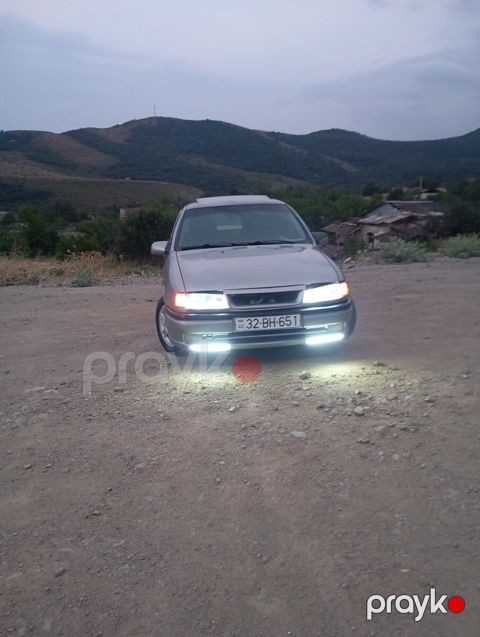 Opel Vectra, 1994 il