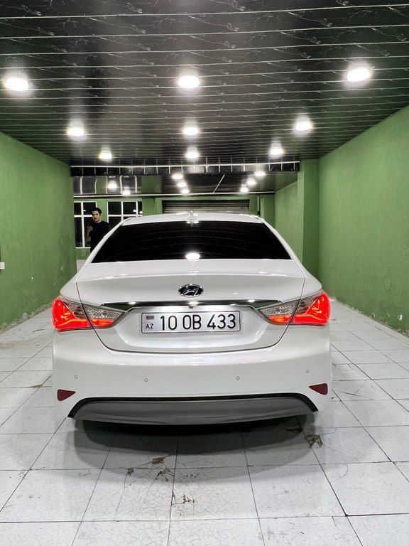Hyundai Sonata, 2.0 L, 1.4 kWh, 2011 il, 129 000 km — Avtomobillər, Bakı (4)