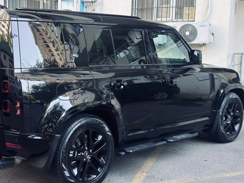 Land Rover Defender, 3.0 L, 2023 il, 33 000 km — Avtomobillər, Bakı (3)