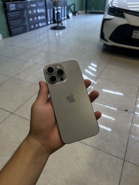 IPhone 16 Pro Max, 256 GB, Natural Titanium, Simsiz şarj, Face ID, Sənədlərlə — Bakı