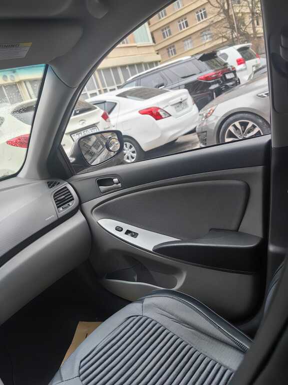 Hyundai Accent, 1.6 L, 2017 il, 138 000 km — Avtomobillər, Bakı (10)