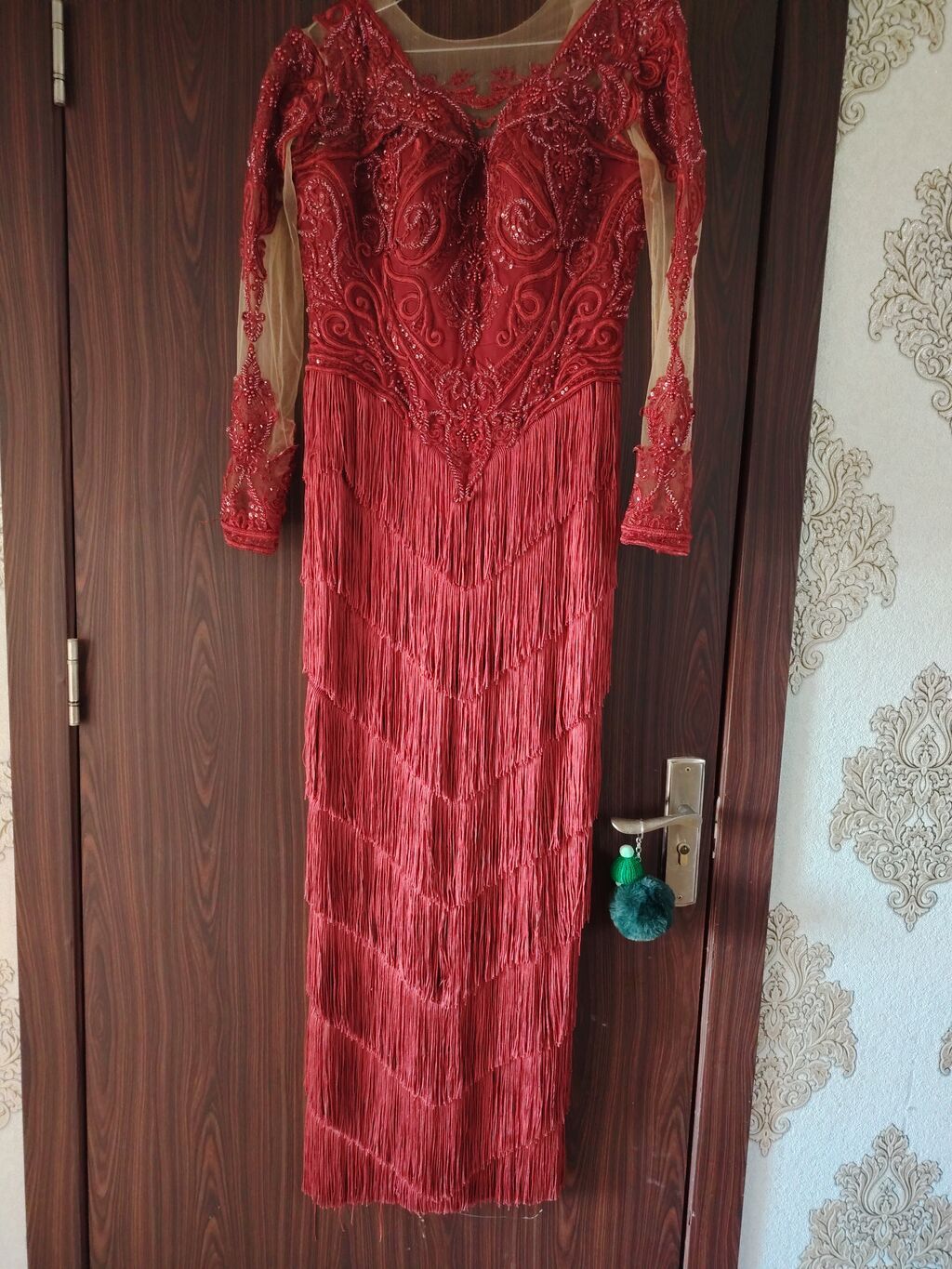 Ziyafət donu, Midi, S — Şəxsi əşyalar, Digah (2)