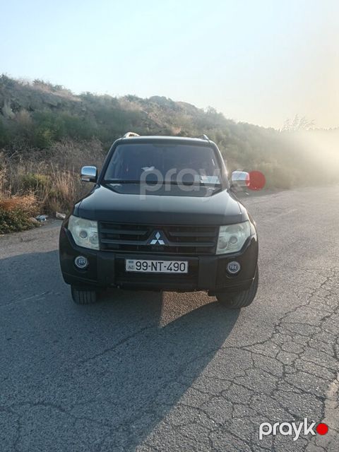 Mitsubishi Pajero, 3.0 L, 2007 il, 292 000 km