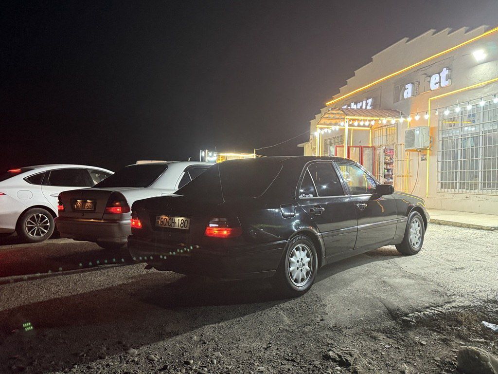 Mercedes C 180, 1.8 L, 1995 il, 240 545 km — Avtomobillər, Bakı (12)
