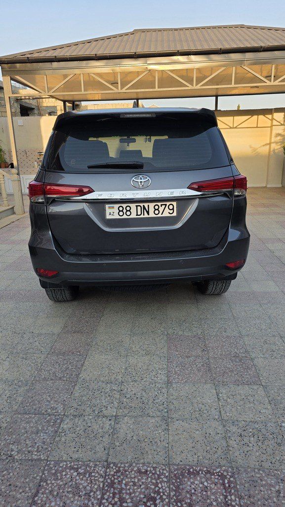 Toyota Fortuner, 2.8 L, 2018 il, 154 000 km — Avtomobillər, Bakı (4)
