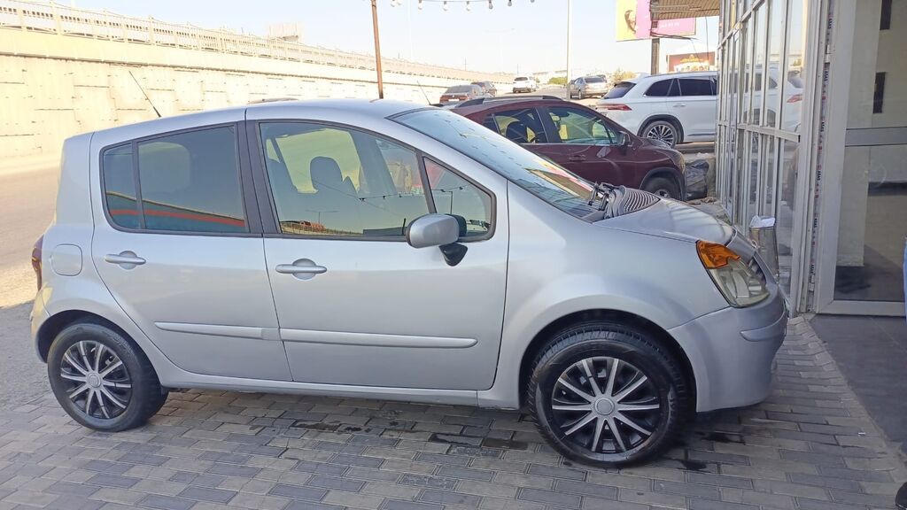 Renault Modus, gümüşü rəng, 5 qapı, kompakt monovolumen kuzov — Avto, Qobustan (4)
