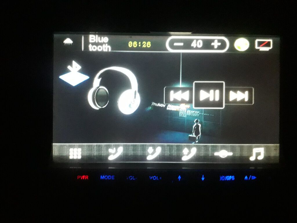 Pioneer monitor maşın maqnitafonu satılır. Qiymət: 300 AZN, qiymətdə — Elektronika, Bakı (3)