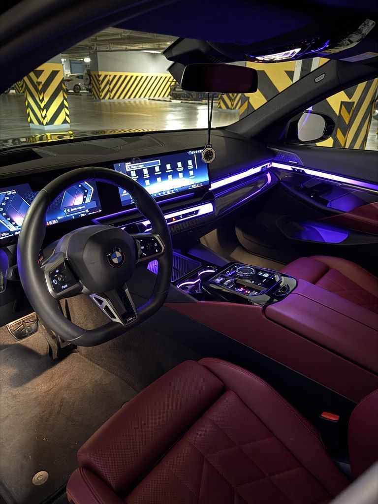 BMW 520, 2.0 L, 2024 il, 21 500 km — Avtomobillər, Bakı (4)