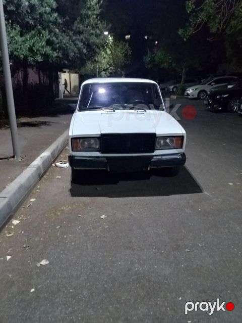 VAZ (Lada) 2107: 1.7 l 2000 il 180000 km Sedan — Bakı