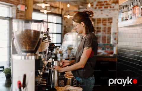 Barista tələb olunur, İstənilən yaş — Bakı
