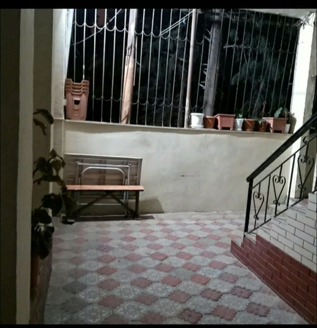 Kirayə verilir.4 xanım halhazırda yaşayır evdə.ə 3 otaqlı evi işləyən — Daşınmaz əmlak, Bakı (5)