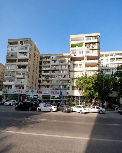 Bakı, 3 otaqlı, Köhnə tikili, 62 kv. m — Bakı