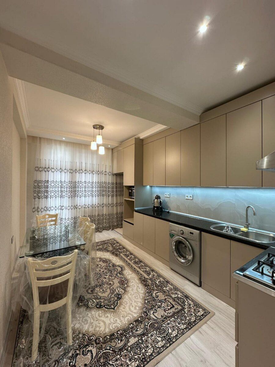 3-otaqlı yeni tikili kirayə verilir, Yeni Yasamal qəs., 135 m² — Mənzil, Bakı (4)