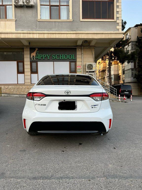 Toyota Corolla, 1.8 L, 0.85 kWh, 2024 il, 36 500 km — Avtomobillər, Bakı (6)