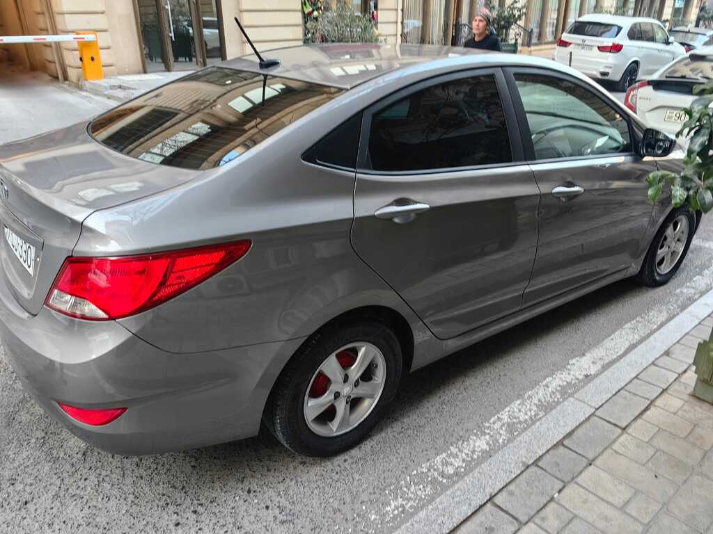 Hyundai Accent, 1.6 L, 2017 il, 138 000 km — Avtomobillər, Bakı (6)
