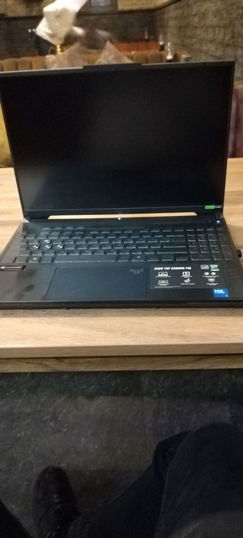 ASUS TUF Gaming F16 oyun noutbuku - Ekran: 16 düym, nazik çərçivəli — Sumqayıt