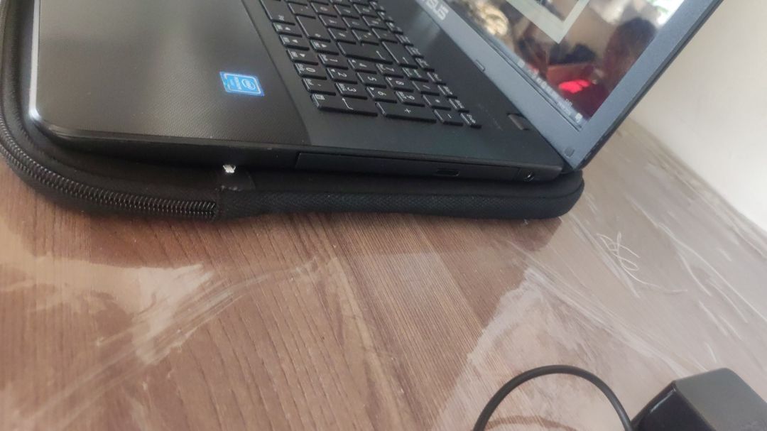 Noutbuk ASUS F751S — 1TB SSD 8GB RAM 17.3 — Elektronika, Bakı (4)
