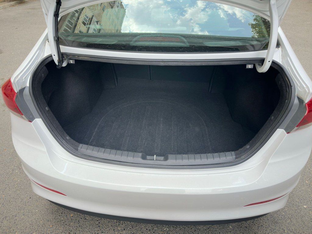 Hyundai Elantra, 2.0 L, 2017 il, 114 000 km — Avtomobillər, Bakı (10)