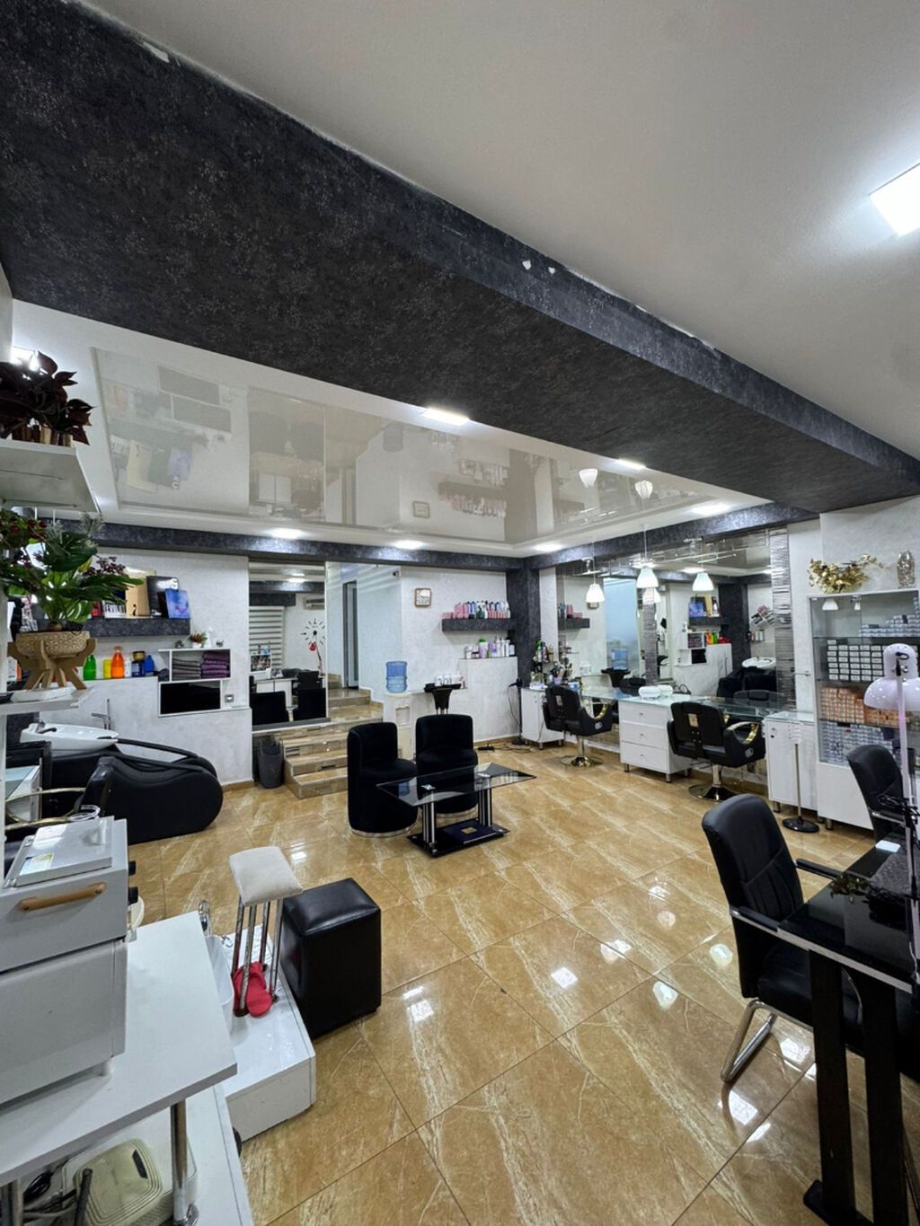 İcarəyə verilir Xətai prospektində, “Messanat Holding” binasının — Daşınmaz əmlak, Bakı (2)