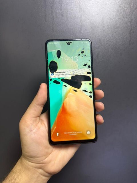 Tecno Spark 20 Pro Moonlit Black 256GB/8GB — Bakı