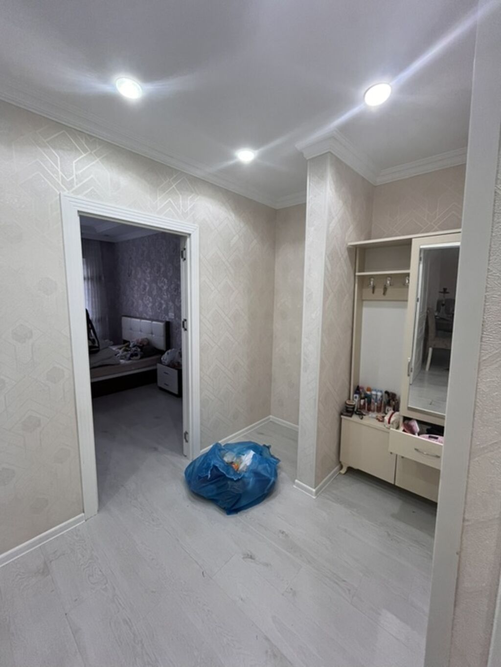 Ünvan ehmedli metrosuna 10 dq mesafede. kapital bankın arxası. otaq — Daşınmaz əmlak, Bakı (6)