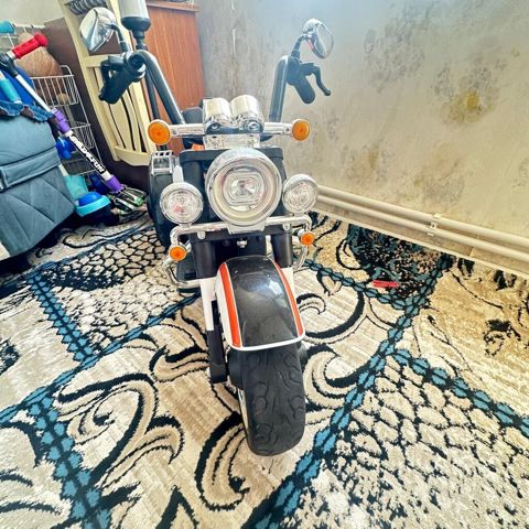 Uşaq üçün akkumulyatorlu üçtəkərli motosiklet - Dizayn: Chopper — Bakı