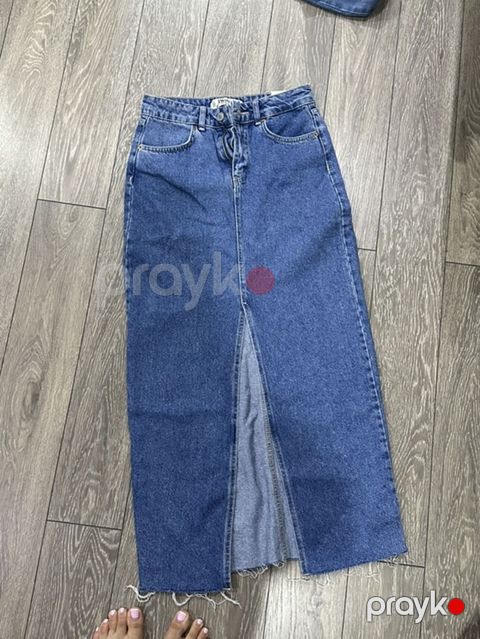 Denim ətək - Material: klassik mavi denim (cins parça), orta qalınlıq