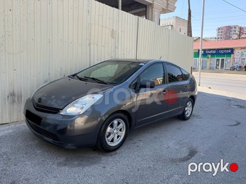 Toyota Prius, 1.5 L, 1.3 kWh, 2008 il, 280 000 km
