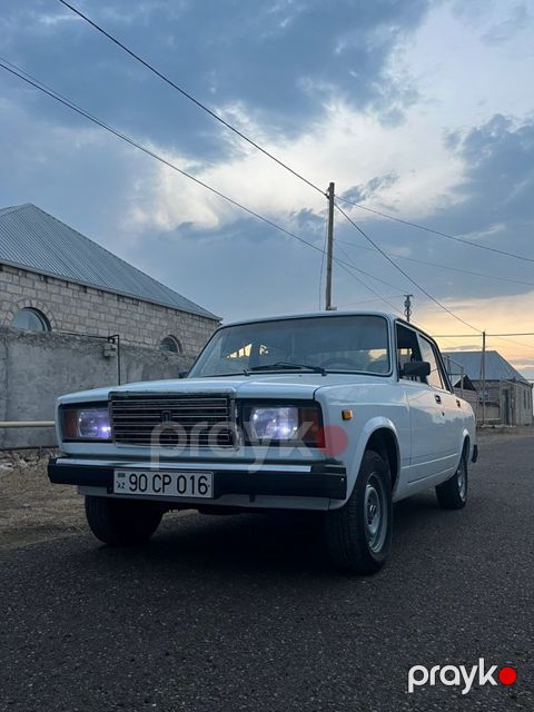 Lada (VAZ) 2107, 1.6 L, 2008 il, 15 000 km