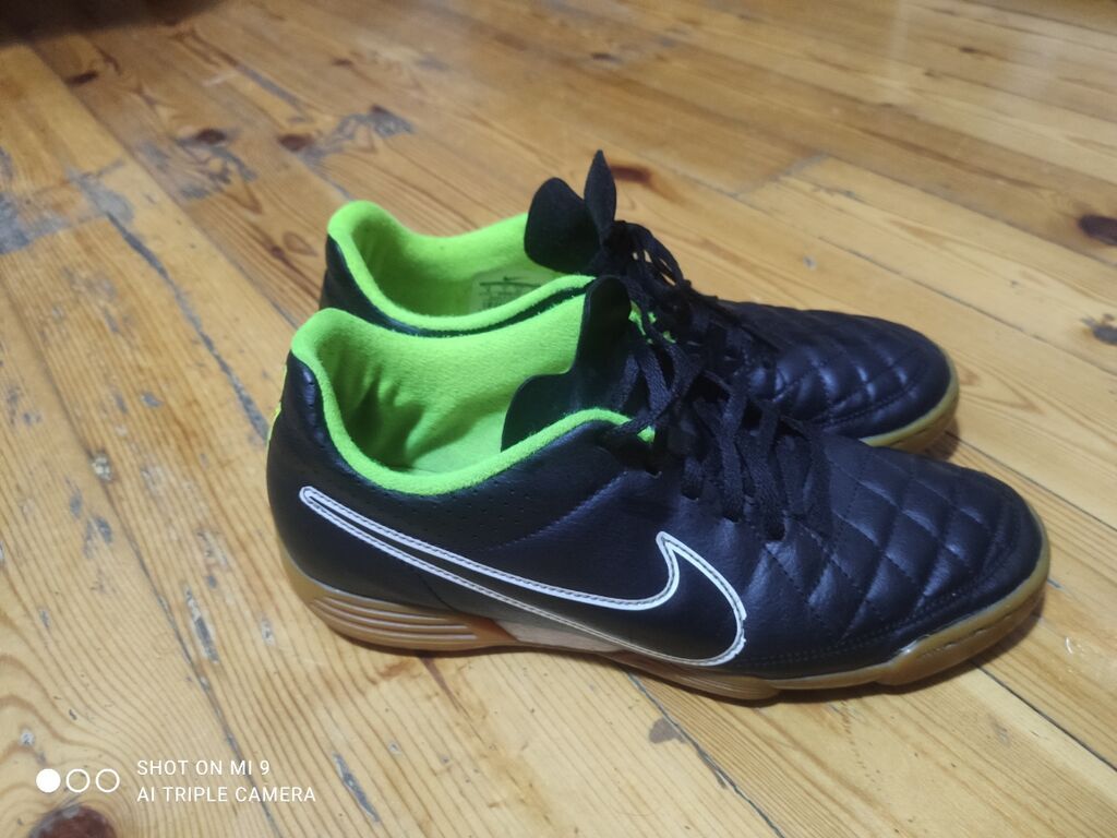 Nike Tiempo salon futzal ayaqqabısı - Model: Nike Tiempo (etiketdə — Şəxsi əşyalar, Bakı