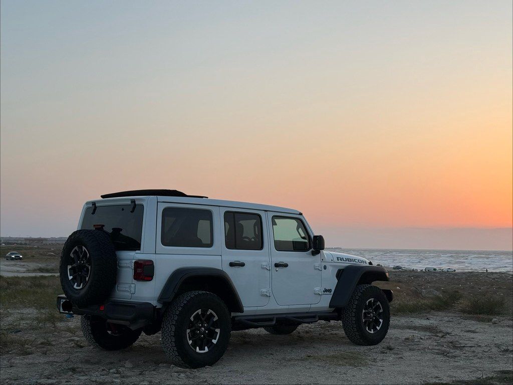 Jeep Wrangler, 2.0 L, 17.3 kWh, 2024 il, 29 000 km — Avtomobillər, Bakı (7)