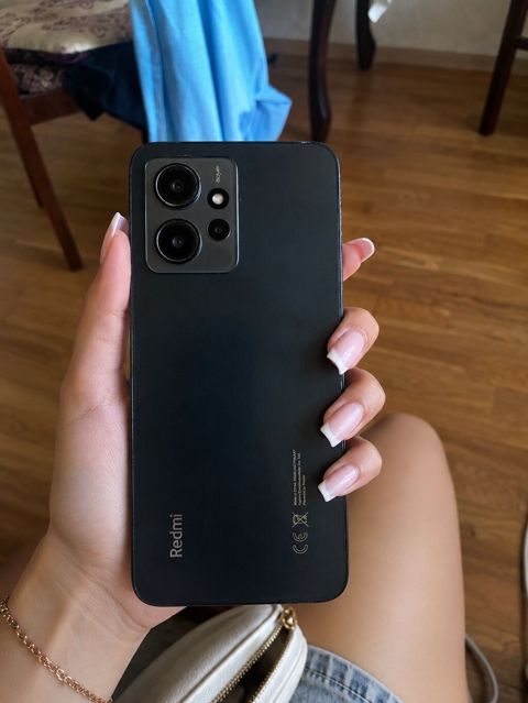 Xiaomi Redmi smartfon - Rəng: qara, mat arxa panel - Arxa kamera — Bakı